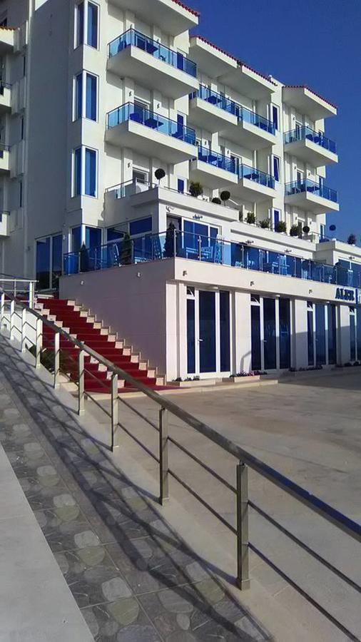 Aler Holiday Inn Σαράντα Εξωτερικό φωτογραφία